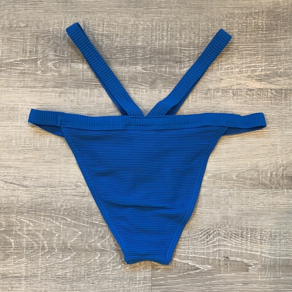 TWIIN Devon strappy bottom - Picture 4 of 5